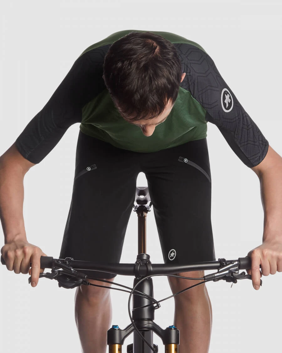 Assos Mugo Green Trail SS Men's Jersey - Image 5