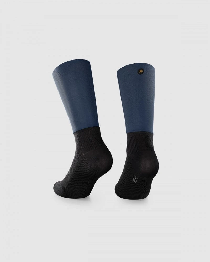 Assos Yubi Blue GTO Socks - Image 2