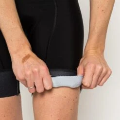 Black Domestique Women's Bib -Velo Velo Cycle Cheap Store PelotonDeParis Domestique Black Women CyclingBib Detail VeloVeloSingapore