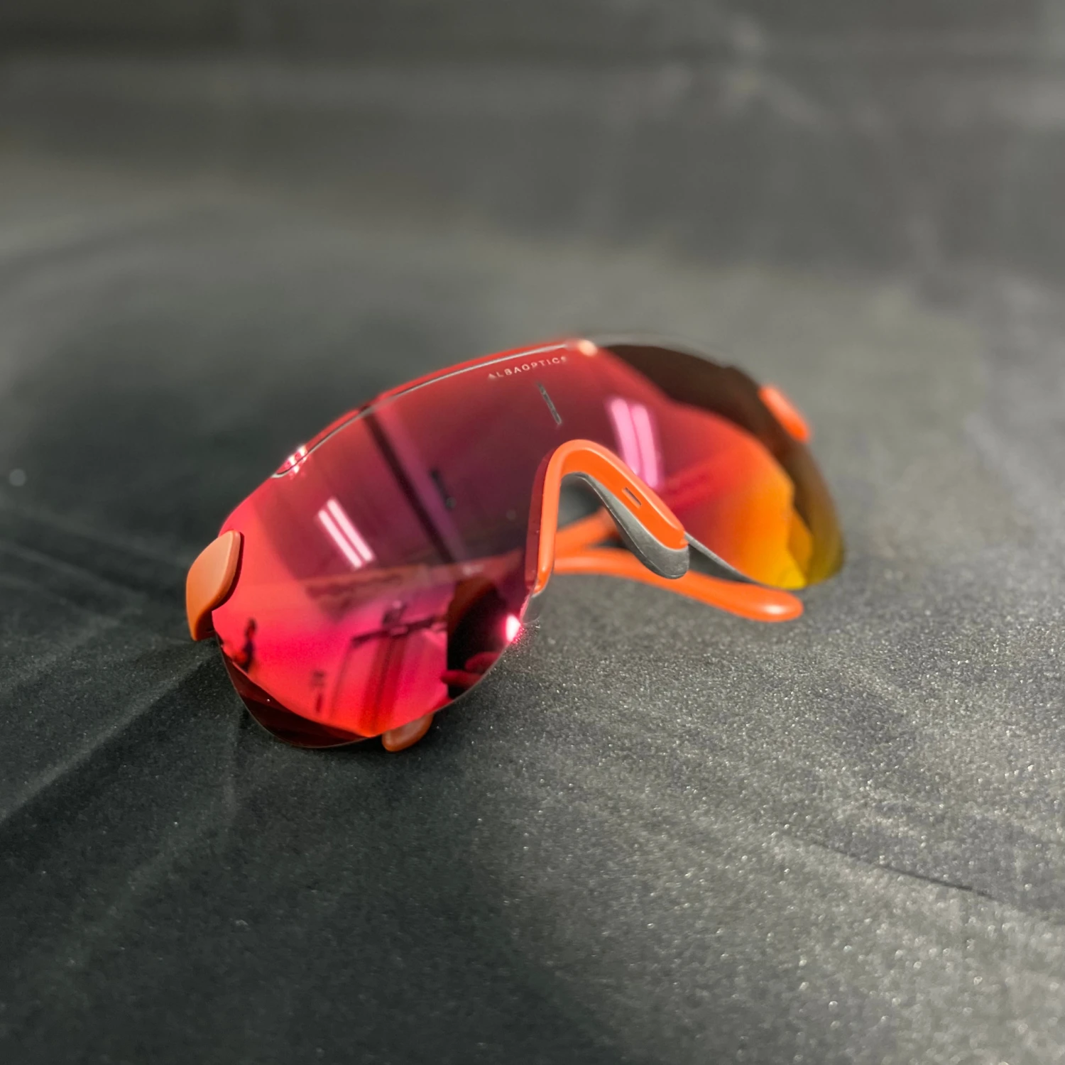 STRATOS RST VZUM LAVA